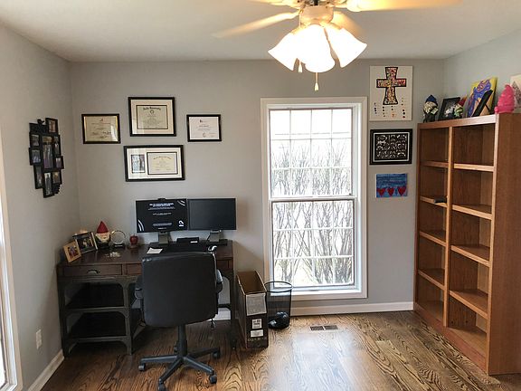 4th image of 508 Southwood Ln