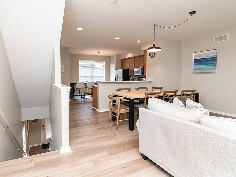 20360 Adriana Ln — Photo 14