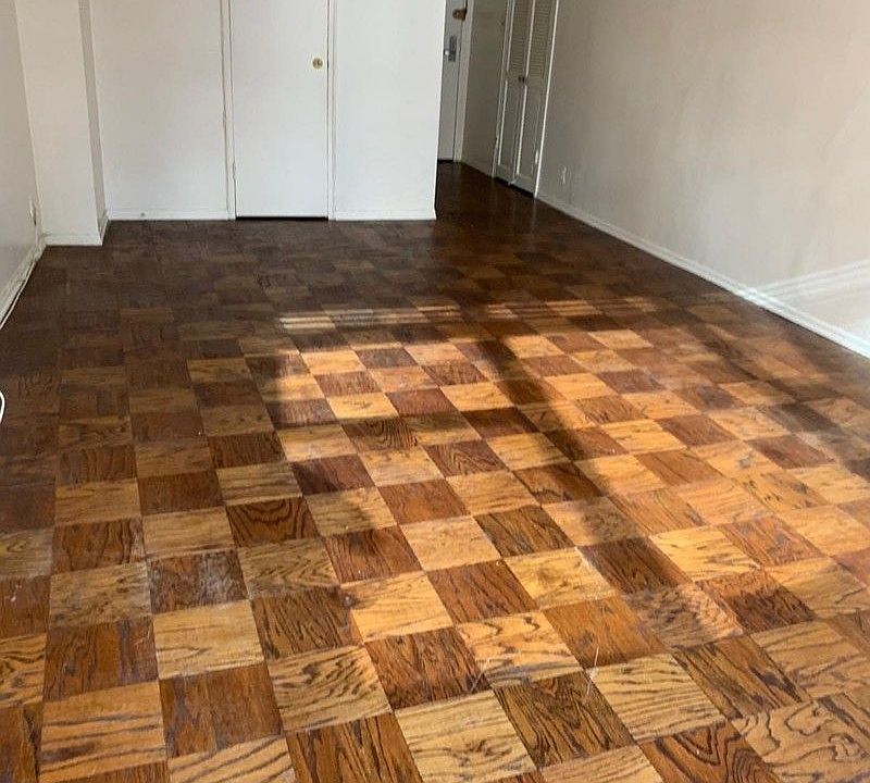1st image of 225 E 36th St APT 3P