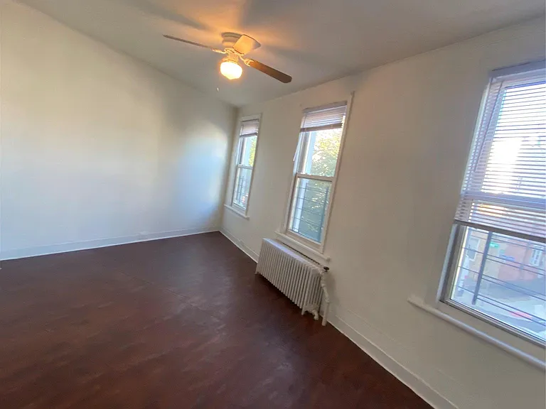 6728 Forest Ave — Photo 5