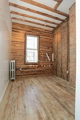 Rented by Zone Corp | media 16