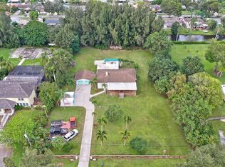 9810 SW 55th Ct, Cooper City, FL 33328