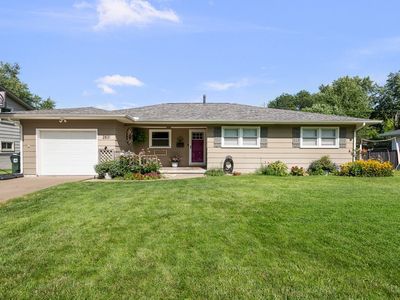 2831 Forest Rd, Davenport, IA, 52803