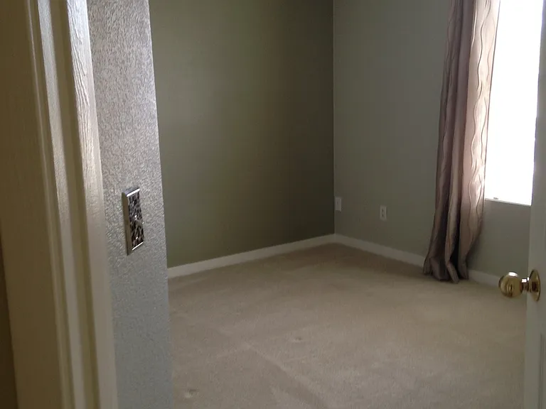 3950 Colorado Ave #B — Photo 12