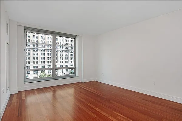 Rented by Corcoran | media 28