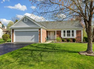 19 Meadow View Ct, Powell, OH