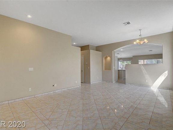 5th image of 2320 Orchard Valley Dr