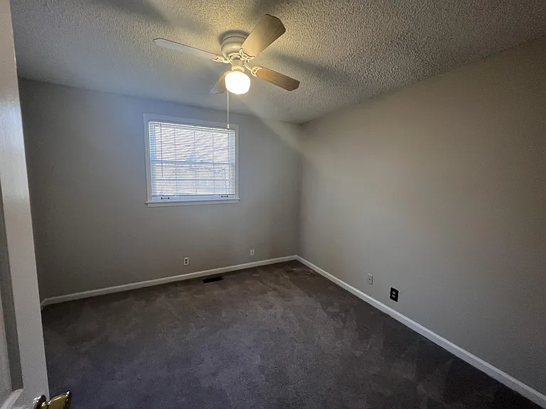 2900 Moss Spring Dr — Photo 7