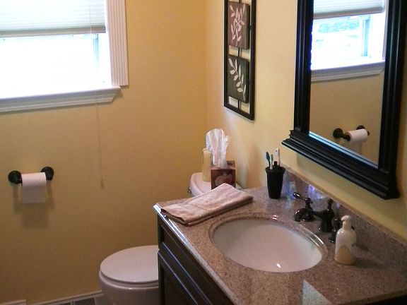 main bath all new! tile, tub, vanity