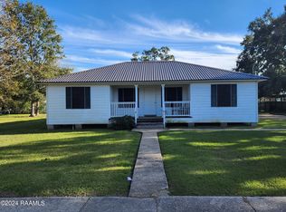 1062 Bridge St, Saint Martinville, LA 70582