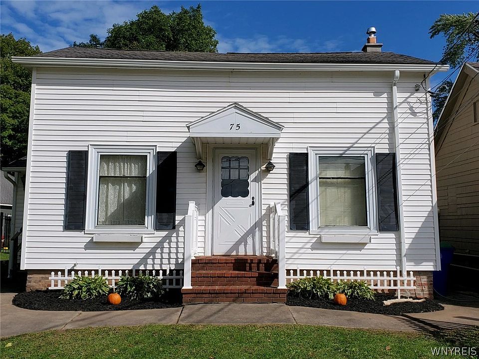 75 S Main St, Lyndonville, NY 14098 Zillow