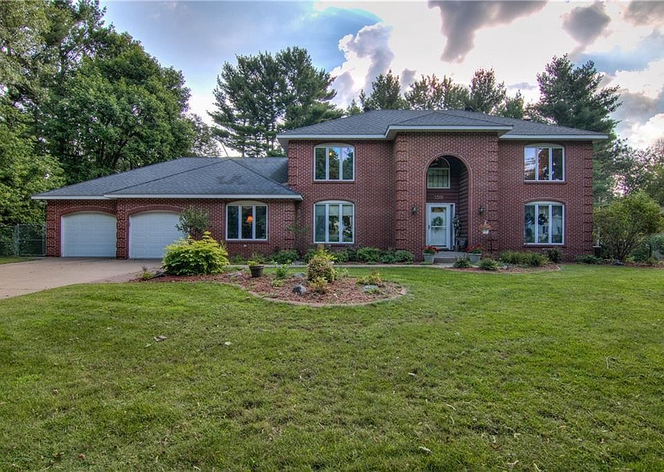 2852 Jupiter Ave, Eau Claire, WI 54703, MLS 5653959