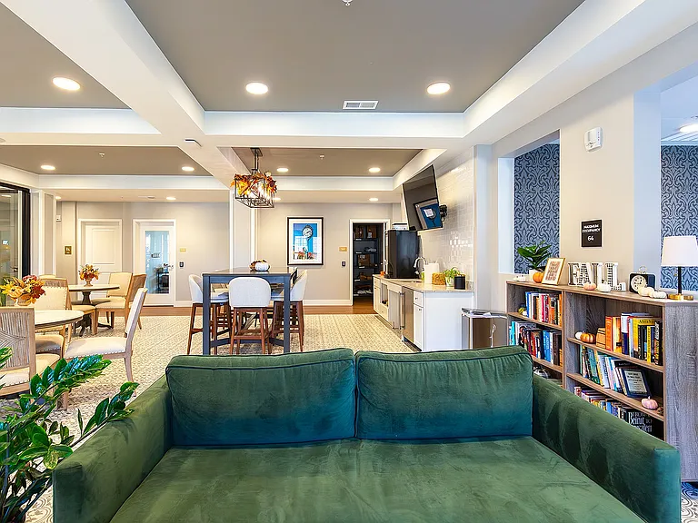MQ Lobby