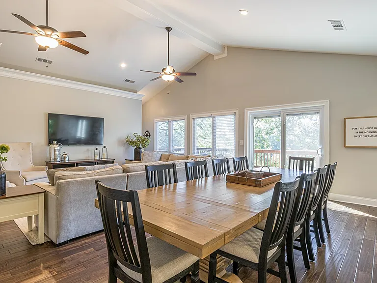 3310 Felicia Ct — Photo 14