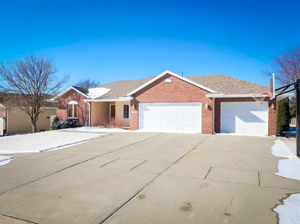 1209 Parkhill Dr, Norfolk, NE 68701