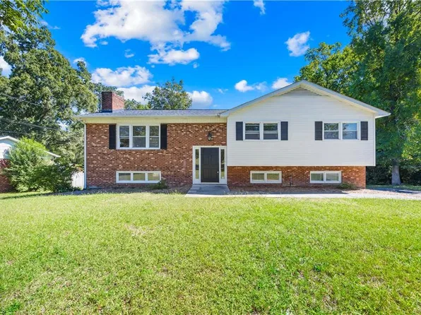 5528 Mauldin Dr, Archdale, NC 27263