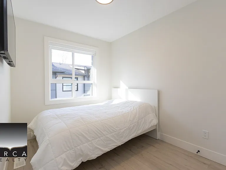 19918 75a Ave #25 — Photo 15