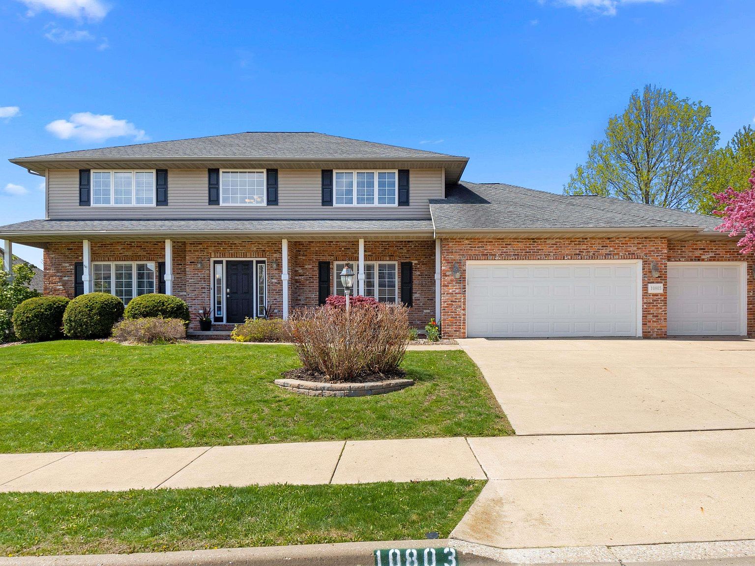 10803 N Collett Dr, Peoria, IL 61615 Zillow