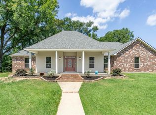 7459 Connelly Ct, Denham Springs, LA 70726