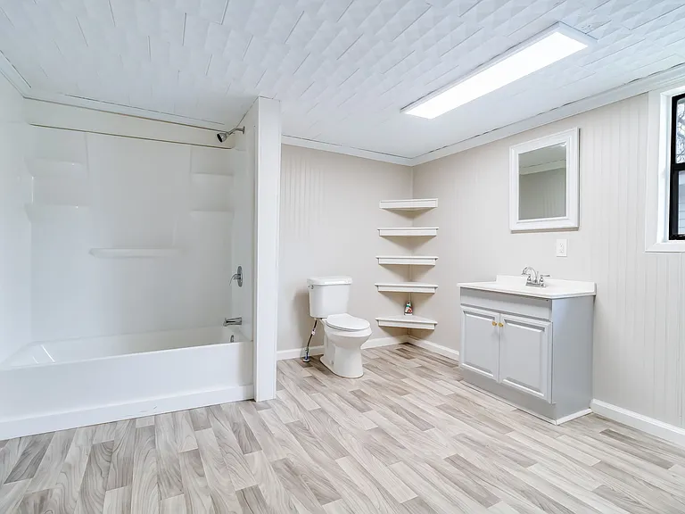 511 Ray Ave #5 — Photo 13