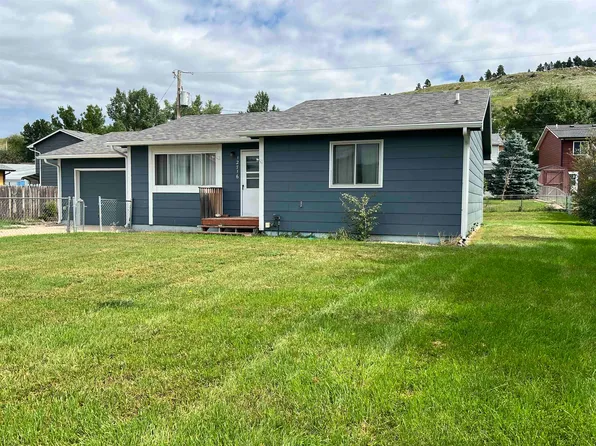 12716 Doris Dr, Black Hawk, SD 57718