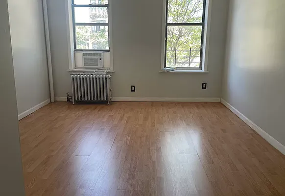 Rented by True Real Estate Group | media 8