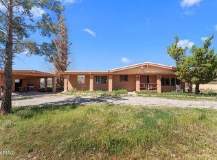 23380 W GOLD DOLLAR Lane, Congress, AZ 85332