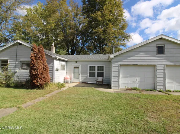 5084 W Fremont Rd, Pt Clinton, OH 43452