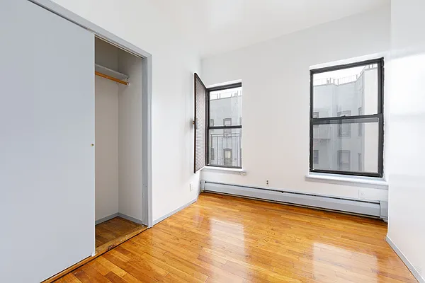 Rented by Halstead Real Estate | media 27