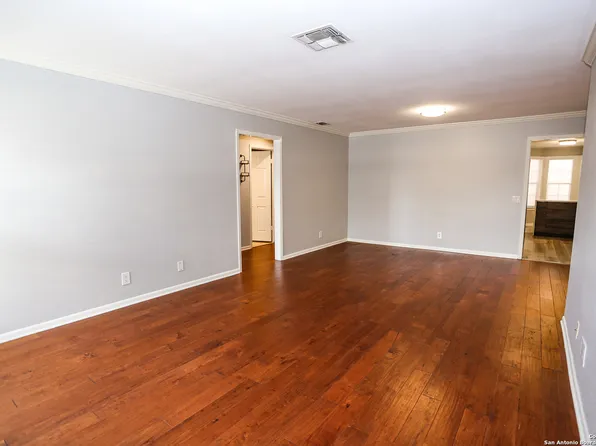 5359 Fredericksburg Rd #801, San Antonio, TX 78229