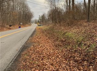 535 Parrish Rd, Honeoye Falls, NY 14472