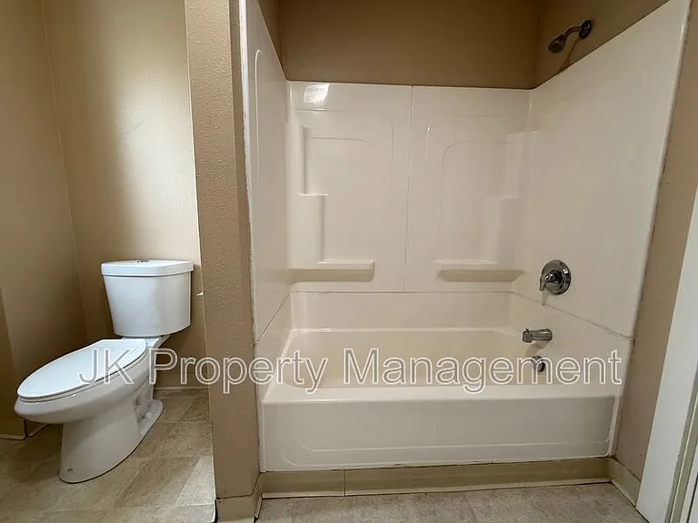 1303 6th Ave S #1303 — Photo 13