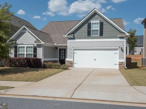 20 Cliffbriar Ter, Newnan, GA 30263