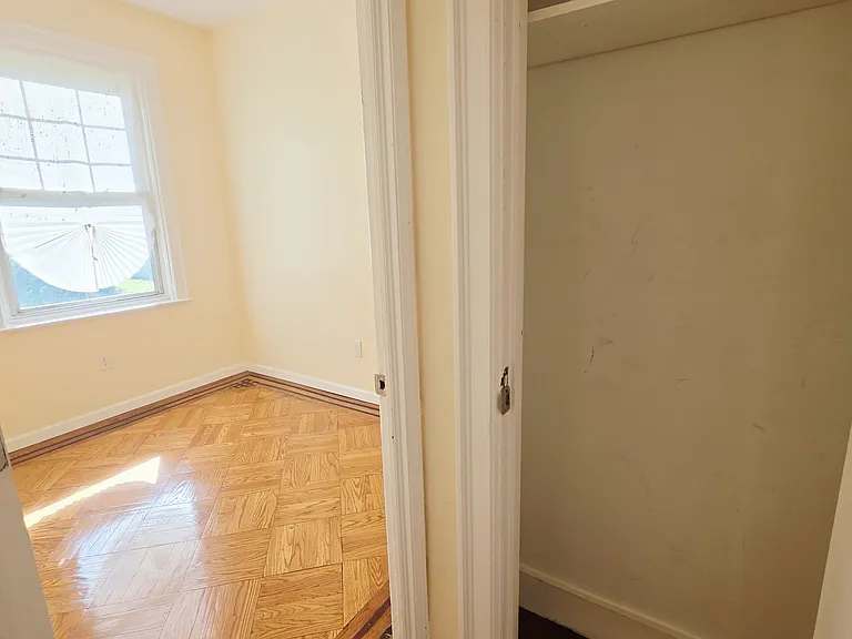 198 Danforth Ave #1A — Photo 13