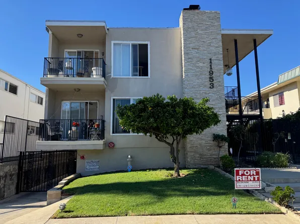 11953 Kiowa Ave APT 2, Los Angeles, CA 90049