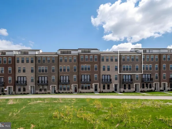 20889 Murry Falls Ter, Ashburn, VA 20147