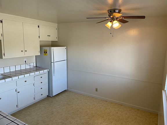 5th image of 650 E Olive Ave APT 3