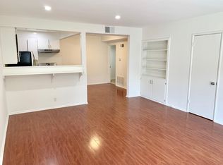 11717 Montana Ave #107, Los Angeles, CA 90049
