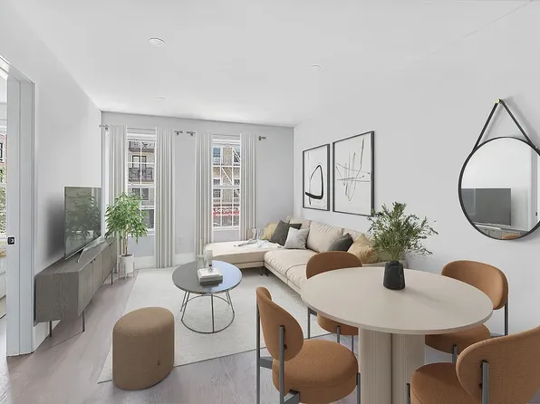 204 Smith Street image 1 of 6