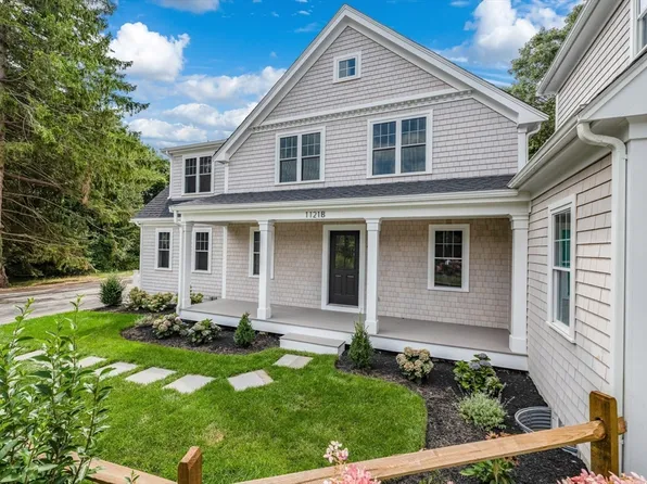 1121 S River St #B, Marshfield, MA 02050