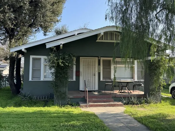 1384 N Harrison Ave, Fresno, CA 93728