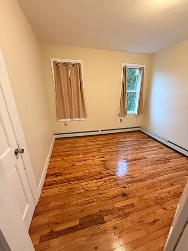 292-296 Knight St #1 Photo 1