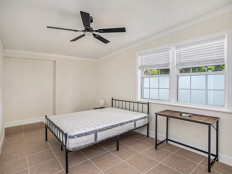 Disclaimer: This photo has been staged. Not all furnishings seen will be provided.