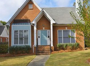1118 Mayland Ln, Vestavia Hills, AL 35216