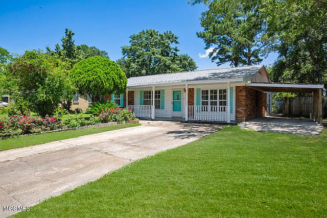 1st image of 366 Nancy Dr