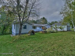 125 Woodlane Rd, Canadensis, PA 18325