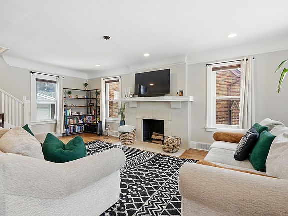 4th image of 14837 Ashton Rd