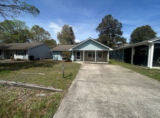 307 Stratford Pl, Murrells Inlet, SC 29576