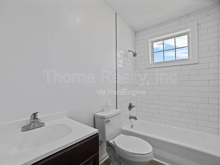 2501 Saint Andrew St #33 — Photo 17