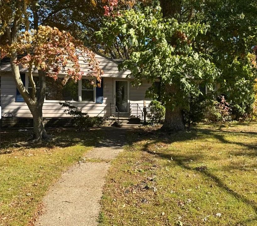 1st image of 107 Cedarbrook Ave